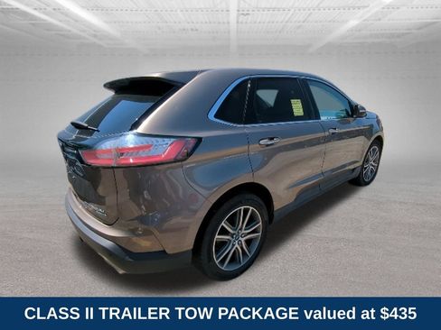 Used 2019 Ford Edge Titanium w/ Class II Trailer Tow Package AWD/4WD image 4