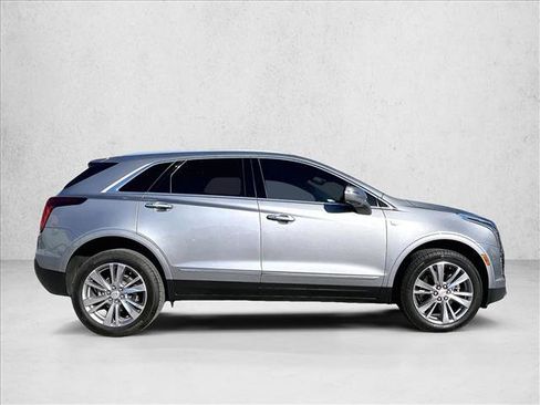 Used 2024 Cadillac XT5 Premium Luxury image 5