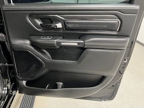 Used 2022 RAM 1500 Limited AWD/4WD image 46
