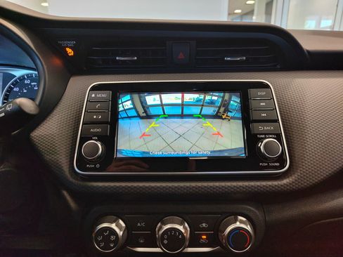 New 2025 Nissan Kicks Play S FWD image 21