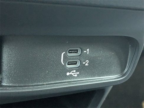 New 2026 Chrysler Voyager LX image 21