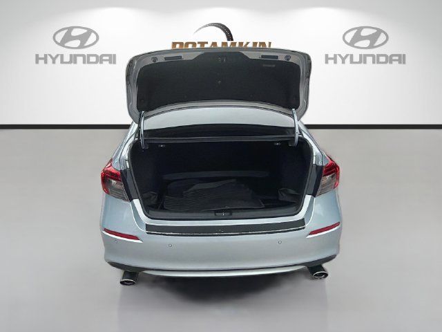 Used 2022 Honda Civic Touring image 27