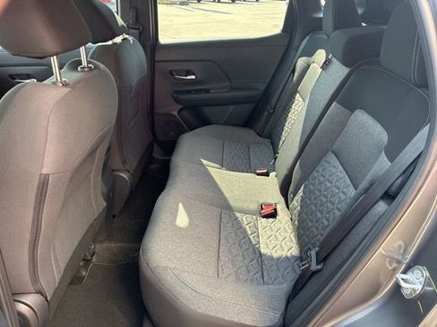 Used 2026 Nissan Kicks SV image 15