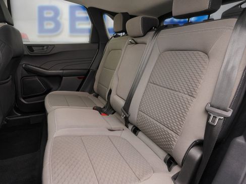 Used 2022 Ford Escape SE w/ Convenience Package image 18