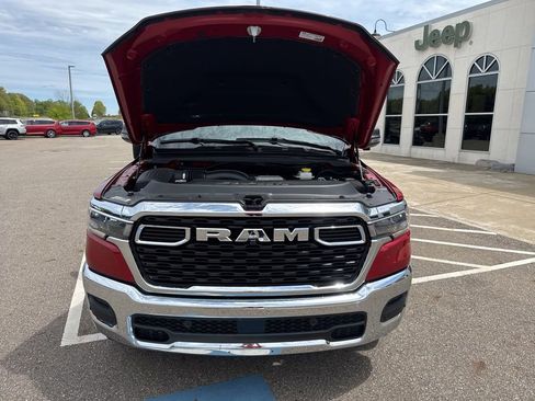 New 2026 RAM 1500 4x4 Crew Cab image 27
