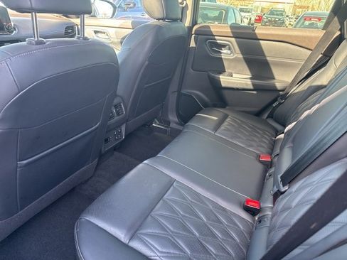 Certified 2023 Nissan Rogue Platinum w/ Platinum Premium Package image 6