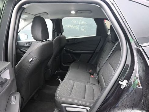 Used 2025 Ford Escape Active AWD/4WD image 12