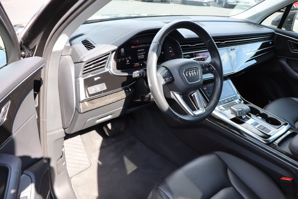 Used 2024 Audi Q7 3.0T Premium Plus AWD/4WD image 4
