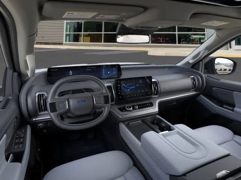 New 2026 Ford Expedition Max Platinum w/ Driver's Package image 9