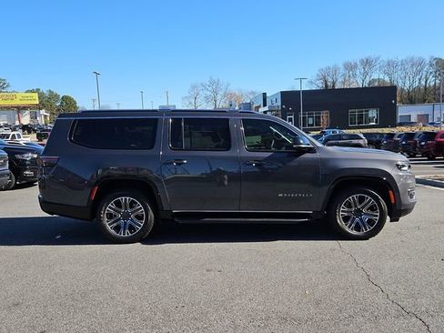 Used 2024 Jeep Wagoneer L 2WD w/ Premium Group I image 25