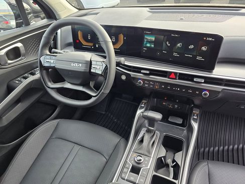 New 2026 Kia Sorento S w/ S Panoramic Sunroof Package image 11