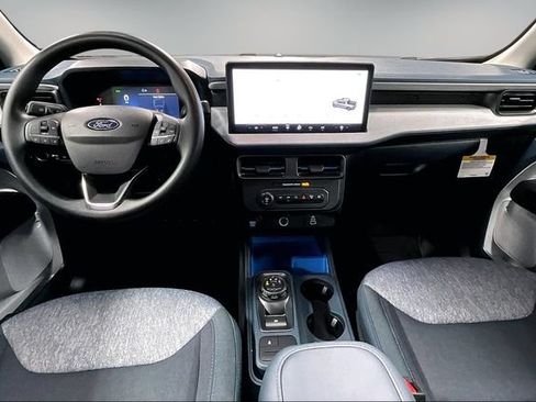 New 2026 Ford Maverick XLT w/ Equipment Group 301A AWD/4WD image 6
