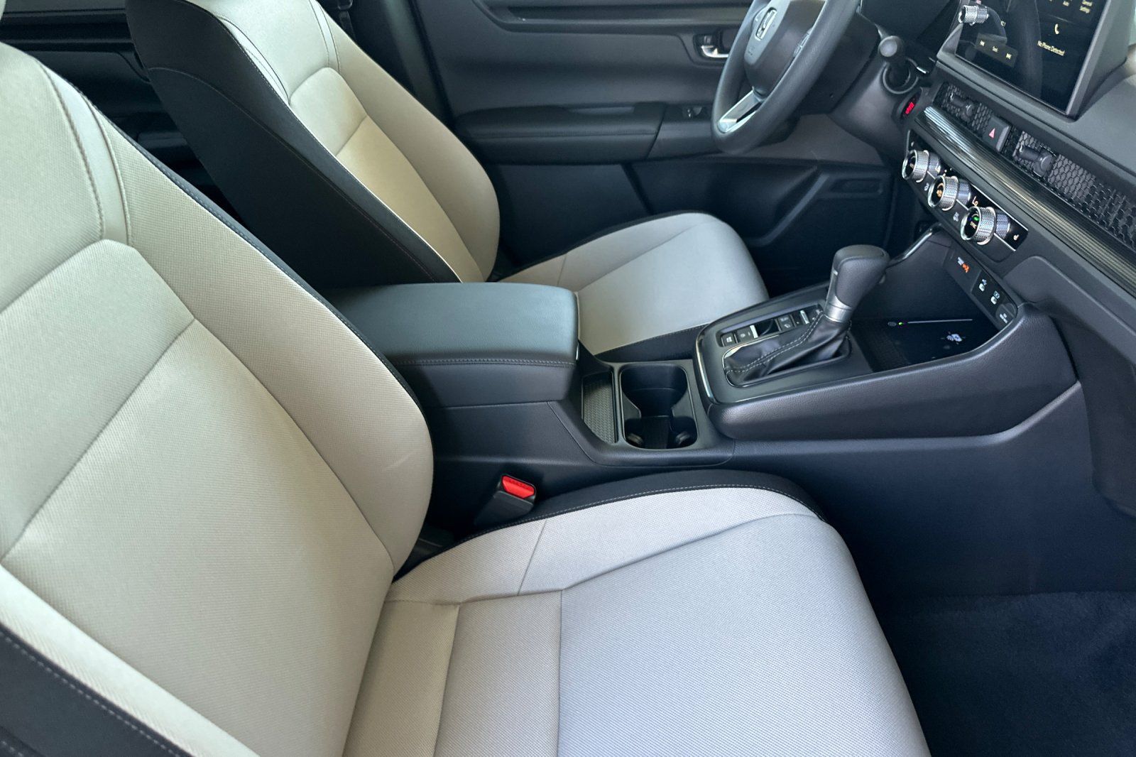 Used 2026 Honda CR-V EX image 17