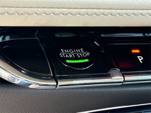 Certified 2023 Lincoln Nautilus Reserve image 37