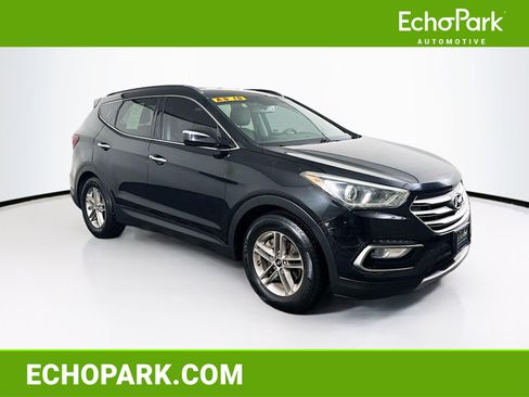 Used 2017 Hyundai Santa Fe Sport FWD image 1