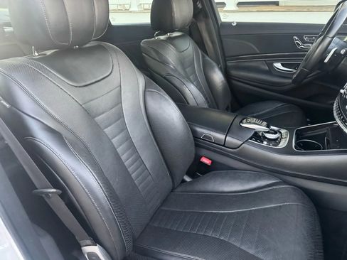 Used 2020 Mercedes-Benz S 560 Sedan w/ AMG Line Exterior image 25