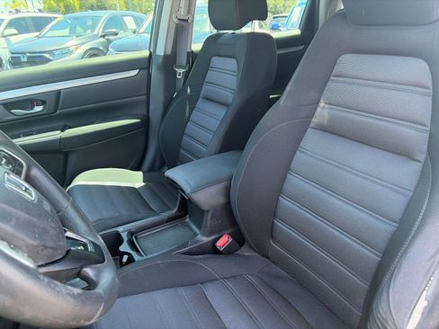 Used 2019 Honda CR-V LX image 12