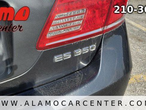 Used 2011 Lexus ES 350 Sedan image 12