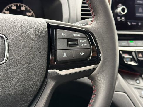 Certified 2025 Honda Odyssey Sport-L image 24