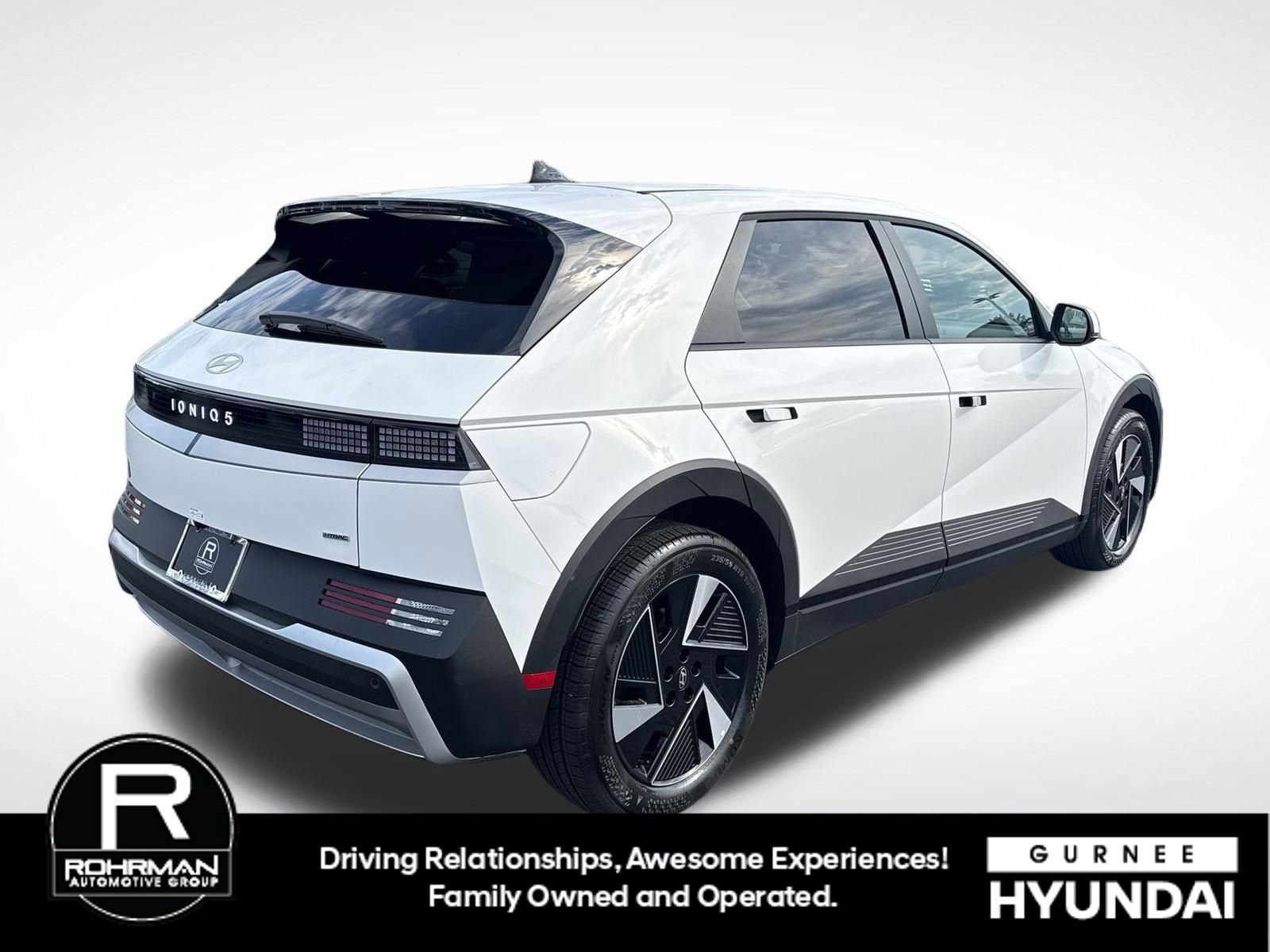 New 2026 Hyundai Ioniq 5 SE AWD/4WD image 9