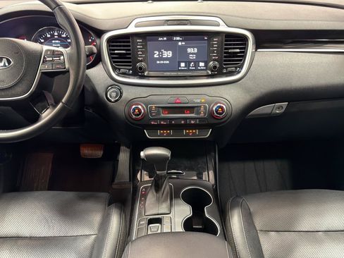 Used 2020 Kia Sorento SX FWD image 17