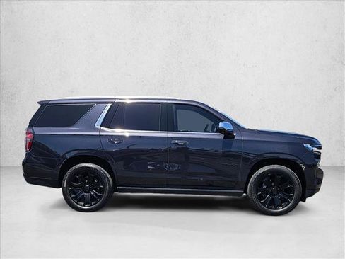Used 2023 Chevrolet Tahoe Premier AWD/4WD image 4