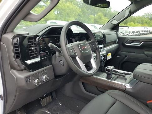 New 2026 GMC Sierra 1500 SLT w/ SLT Premium Package RWD image 21
