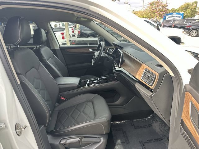 Used 2024 Volkswagen Atlas SE FWD image 29