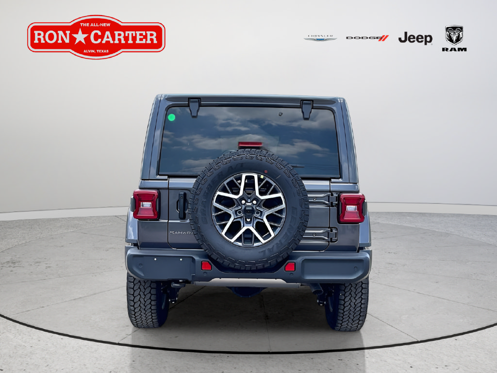 New 2026 Jeep Wrangler Unlimited Sahara AWD/4WD image 4