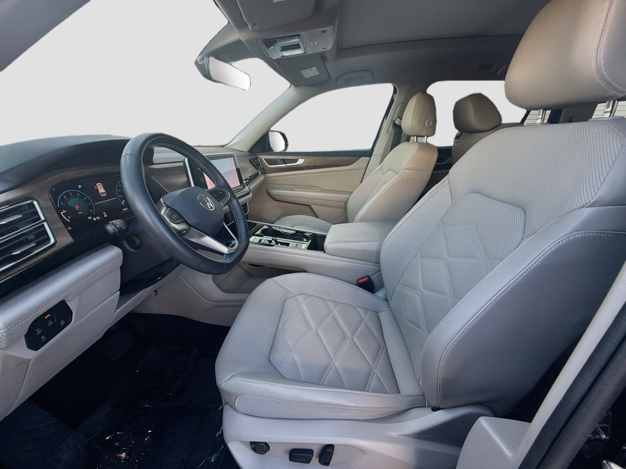 Certified 2024 Volkswagen Atlas SE FWD image 18