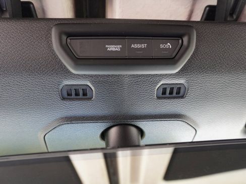 Used 2019 Jeep Wrangler Unlimited Rubicon image 17