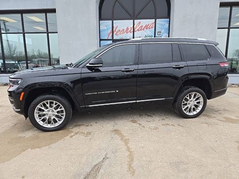 Used 2021 Jeep Grand Cherokee L Summit w/ Advanced Protech Group IV AWD/4WD image 5