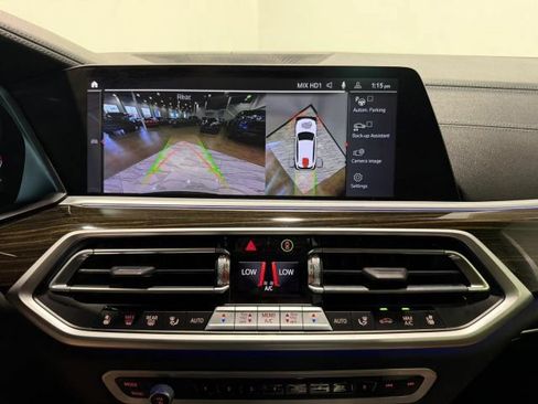 Used 2021 BMW X5 xDrive40i w/ Executive Package AWD/4WD image 23