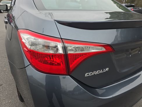 Used 2014 Toyota Corolla LE image 35