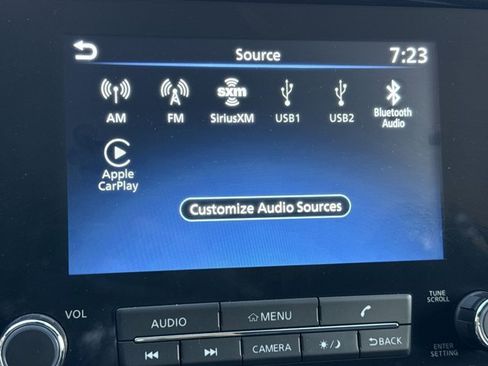 Used 2024 Nissan Frontier SL w/ Technology Package image 24