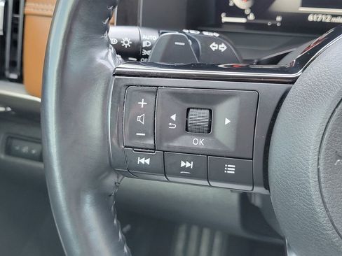 Used 2022 Nissan Pathfinder Platinum w/ Cargo Package image 30