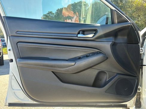 Used 2020 Nissan Altima 2.5 S image 9