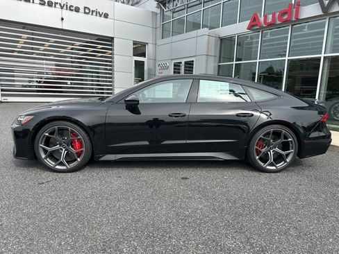 New 2026 Audi RS 7 Performance image 2