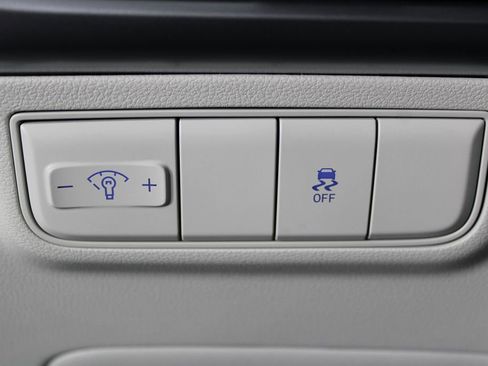 Certified 2026 Hyundai Tucson SE FWD image 23
