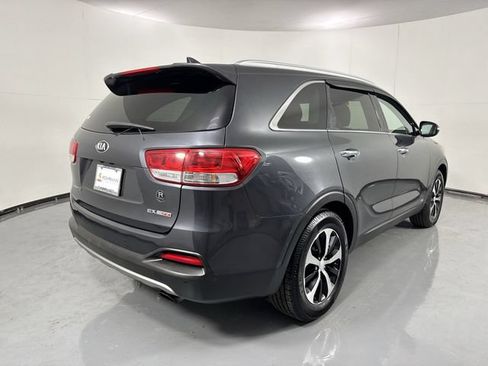 Used 2017 Kia Sorento EX AWD/4WD image 33