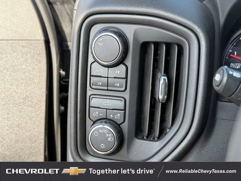 Used 2024 Chevrolet Silverado 1500 Custom Trail Boss w/ LPO, Dark Essentials Package AWD/4WD image 27