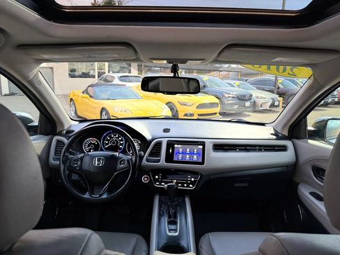 Used 2018 Honda HR-V EX-L image 25
