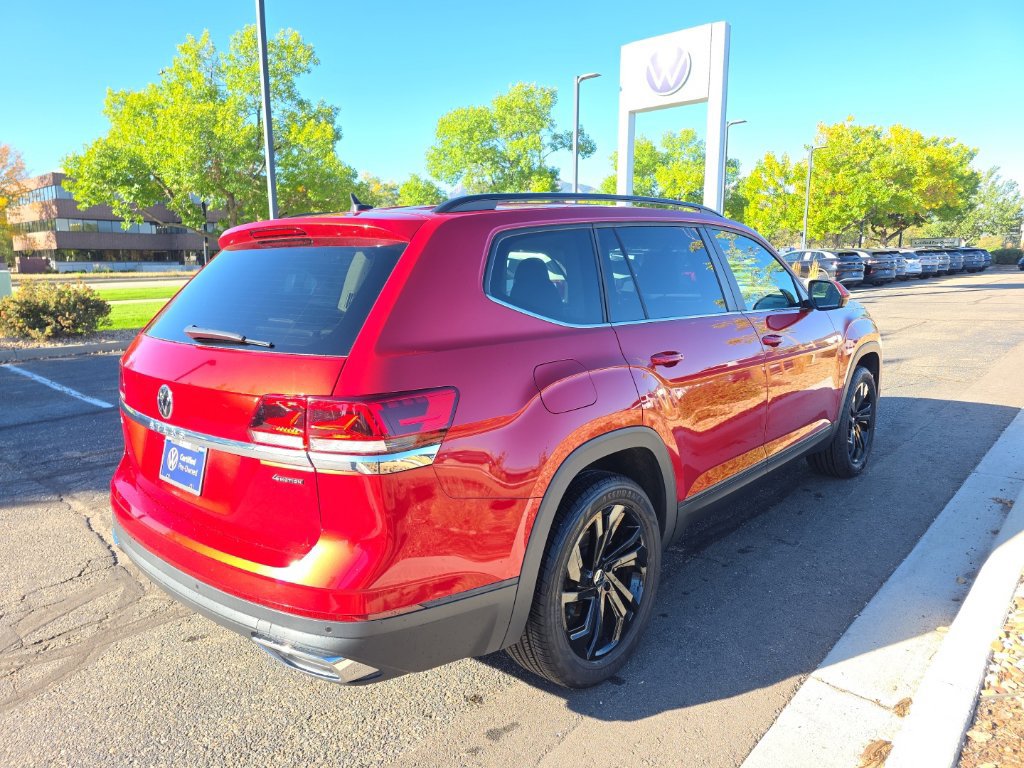 Certified 2023 Volkswagen Atlas SE w/ Black Wheel Package AWD/4WD image 5