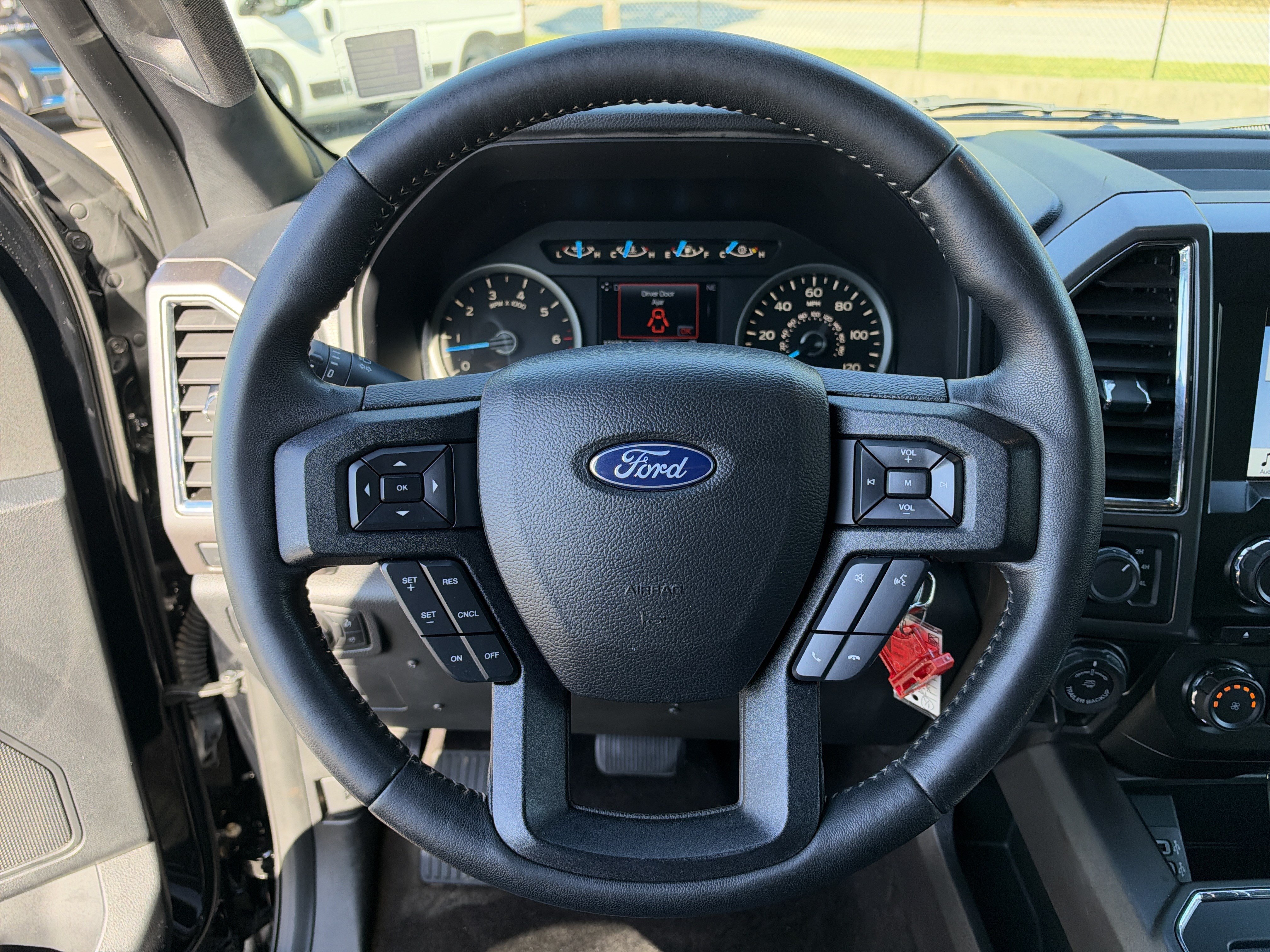 Used 2017 Ford F150 XLT w/ Equipment Group 302A Luxury AWD/4WD image 12