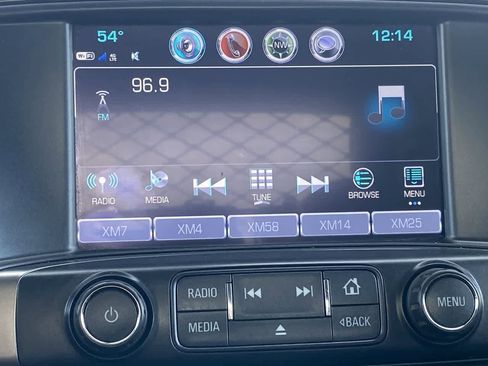 Used 2019 Chevrolet Silverado 2500 LT w/ LT Convenience Package AWD/4WD image 16