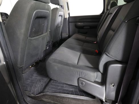 Used 2012 GMC Sierra 2500 SLE w/ SLE Preferred Package image 17