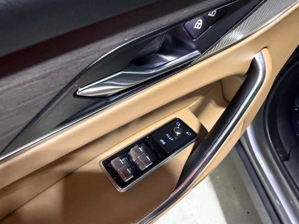 Used 2021 Jaguar F-PACE S AWD/4WD image 33