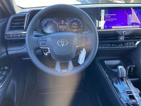 New 2026 Toyota Crown XLE image 9