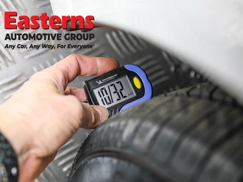 Used 2024 Toyota Corolla LE image 27