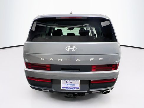 Used 2024 Hyundai Santa Fe SE AWD/4WD image 6